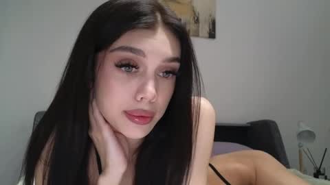 Snapshot of 9west chatting on 04/06/26, 01:45 KARINA online show from 04/06/26, 01:45