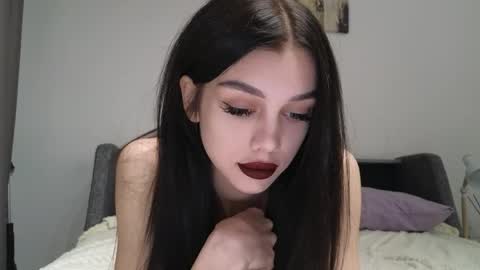 Snapshot of 9west chatting on 04/23/26, 10:36 KARINA online show from 04/23/26, 10:36