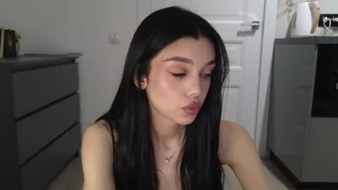 KARINA online show from 06/25/26, 01:15