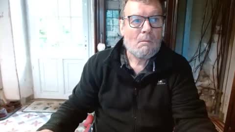 _123_voyeur_ online show from 09/29/25, 07:35