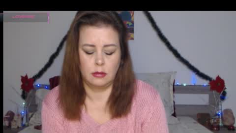 Delilah online show from 12/21/25, 05:47