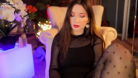 Sophia  online show from 12/02/25, 04:40