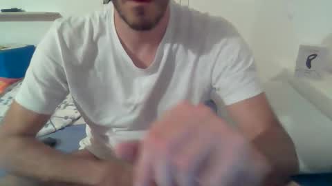 Bet online show from 09/20/25, 03:40