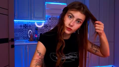 Willow online show from 10/10/25, 09:14