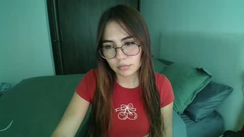 abby 3 online show from 02/26/25, 03:52