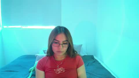 abby 3 online show from 09/15/25, 05:46