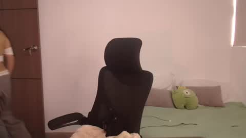 Snapshot of _abbyyyy_ chatting on 06/05/26, 04:24 abby 3 online show from 06/05/26, 04:24