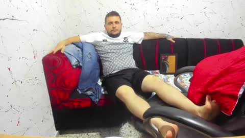     ----       online show from 02/01/25, 09:19