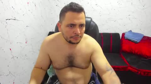     ----       online show from 03/12/25, 04:41