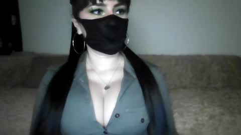 Adela online show from 01/08/25, 07:13
