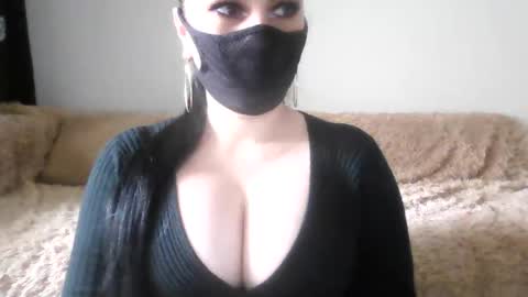 Snapshot of _adela_c chatting on 05/10/26, 02:44 Adela online show from 05/10/26, 02:44