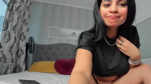 Adelle online show from 03/11/26, 02:34