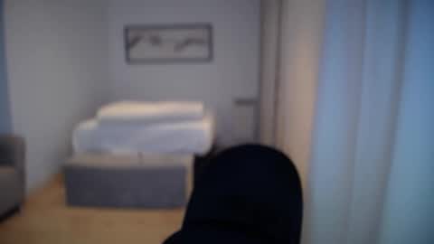 _aesthetic online show from 11/14/25, 04:28