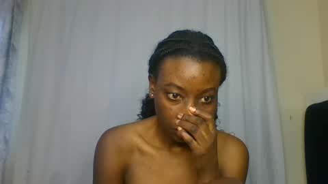 Snapshot of _africana4 chatting on 05/25/26, 12:44 africana4 online show from 05/25/26, 12:44