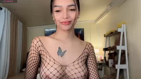 Snapshot of _agatha69_ chatting on 06/13/26, 02:42 agatha online show from 06/13/26, 02:42