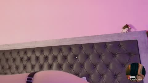 Snapshot of _agatha_black_ chatting on 12/21/24, 10:40 Agatha online show from 12/21/24, 10:40