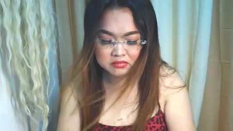 _airakim_ online show from 10/24/25, 04:53