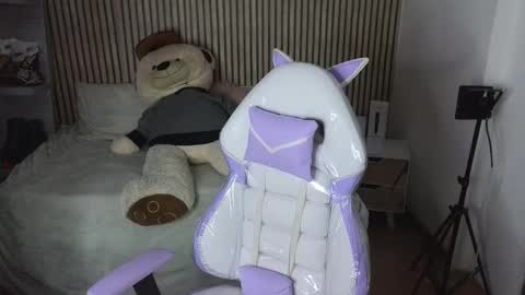 aitana online show from 12/17/25, 07:31