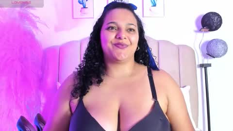 _aithanaa_ online show from 02/10/26, 06:01