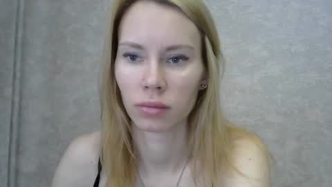 _alex1819 online show from 04/06/26, 07:31