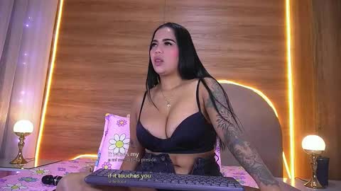 Snapshot of _alexaa_20 chatting on 02/14/26, 12:13 Alexa online show from 02/14/26, 12:13