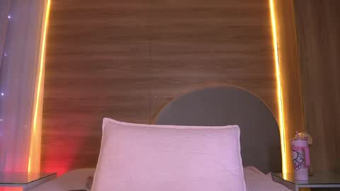 Snapshot of _alexaa_20 chatting on 06/01/26, 11:56 Alexa online show from 06/01/26, 11:56