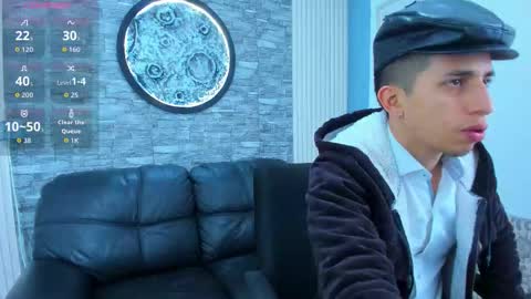 Snapshot of _alexander_gold chatting on 10/18/25, 12:17 Alexander online show from 10/18/25, 12:17