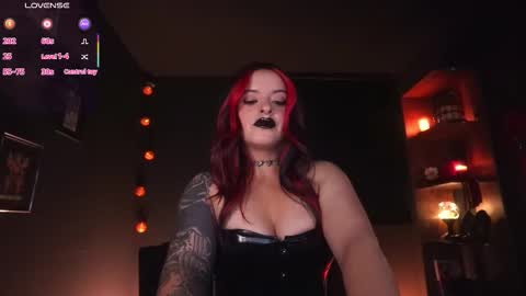 Miss Alice  My internet sucks these days see you soon online show from 10/22/25, 07:13