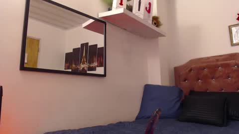 _alice_horny_ online show from 02/22/25, 07:47