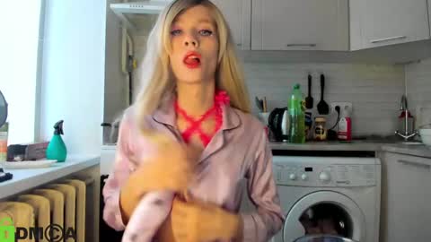 Gaylord online show from 02/03/25, 09:41