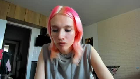 Snapshot of _alice_kitty chatting on 05/05/26, 11:51 Gaylord online show from 05/05/26, 11:51