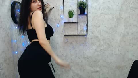 Snapshot of _alicecandy_ chatting on 01/29/25, 01:16 Alice online show from 01/29/25, 01:16