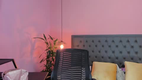 Snapshot of _aline_hall chatting on 02/05/25, 10:41 Alline Hall online show from 02/05/25, 10:41