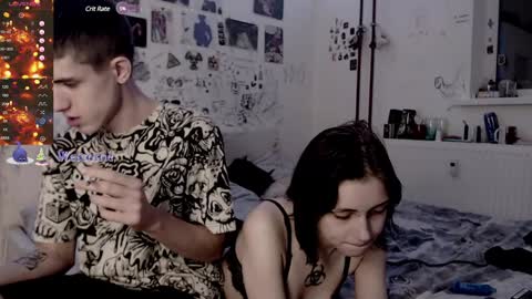 Snapshot of _alisa_in_wonderland chatting on 12/12/24, 11:58 Charlotte and Alex online show from 12/12/24, 11:58