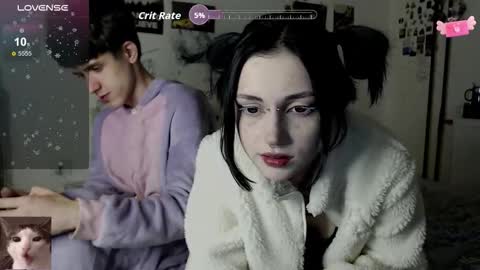 Snapshot of _alisa_in_wonderland chatting on 11/04/25, 08:30 Charlotte and Alex online show from 11/04/25, 08:30