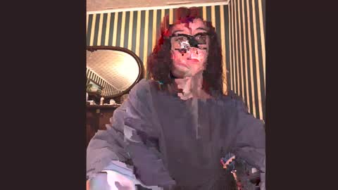 Amber online show from 10/22/25, 06:51