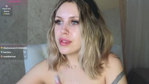 _amymoore_ online show from 04/09/26, 06:19