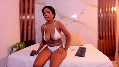 Snapshot of _anais_rose_ chatting on 05/06/26, 12:21 ANAIS online show from 05/06/26, 12:21