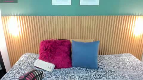 Ana Victoria online show from 10/14/25, 11:55