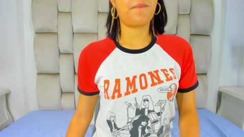 Angel Azul online show from 01/07/25, 11:37