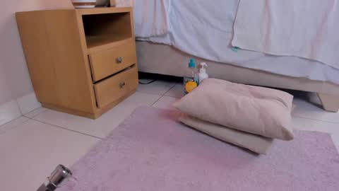 ngela  online show from 02/03/25, 02:55