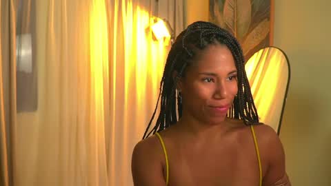 Angie -  online show from 04/17/26, 10:24