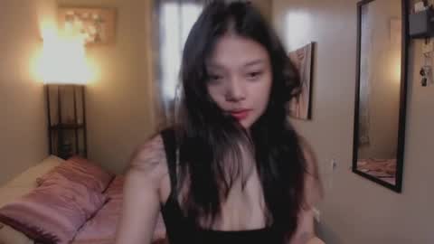 annie . online show from 05/22/26, 03:35