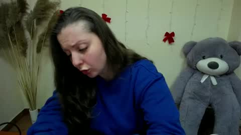 Anna online show from 01/06/25, 10:24