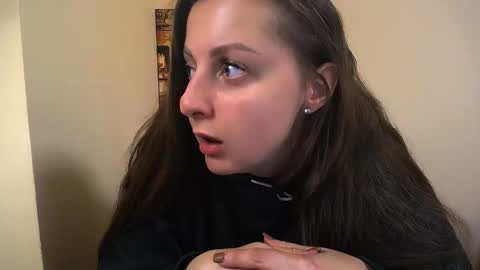 Anna online show from 10/07/25, 06:21