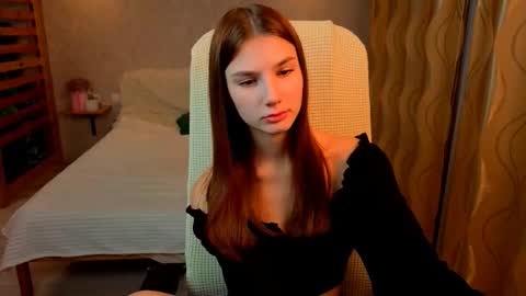 Ana online show from 11/28/25, 12:57