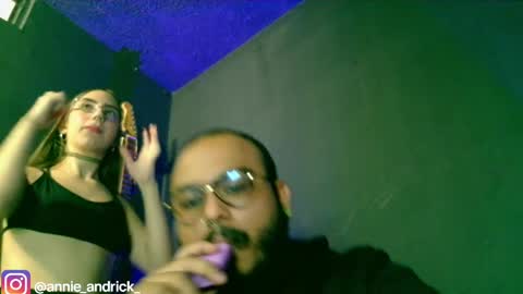 Annie Andrick online show from 10/08/25, 01:42