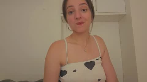 Anna online show from 09/25/25, 08:23