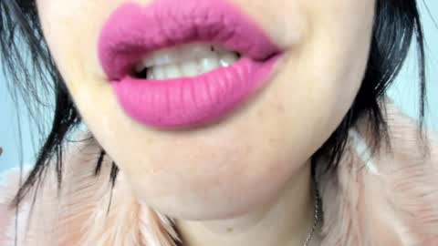 antonia online show from 12/17/24, 10:34