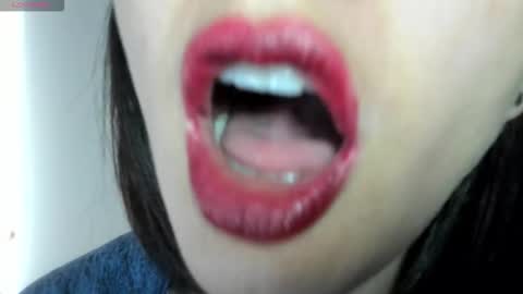 antonia online show from 10/15/25, 02:17